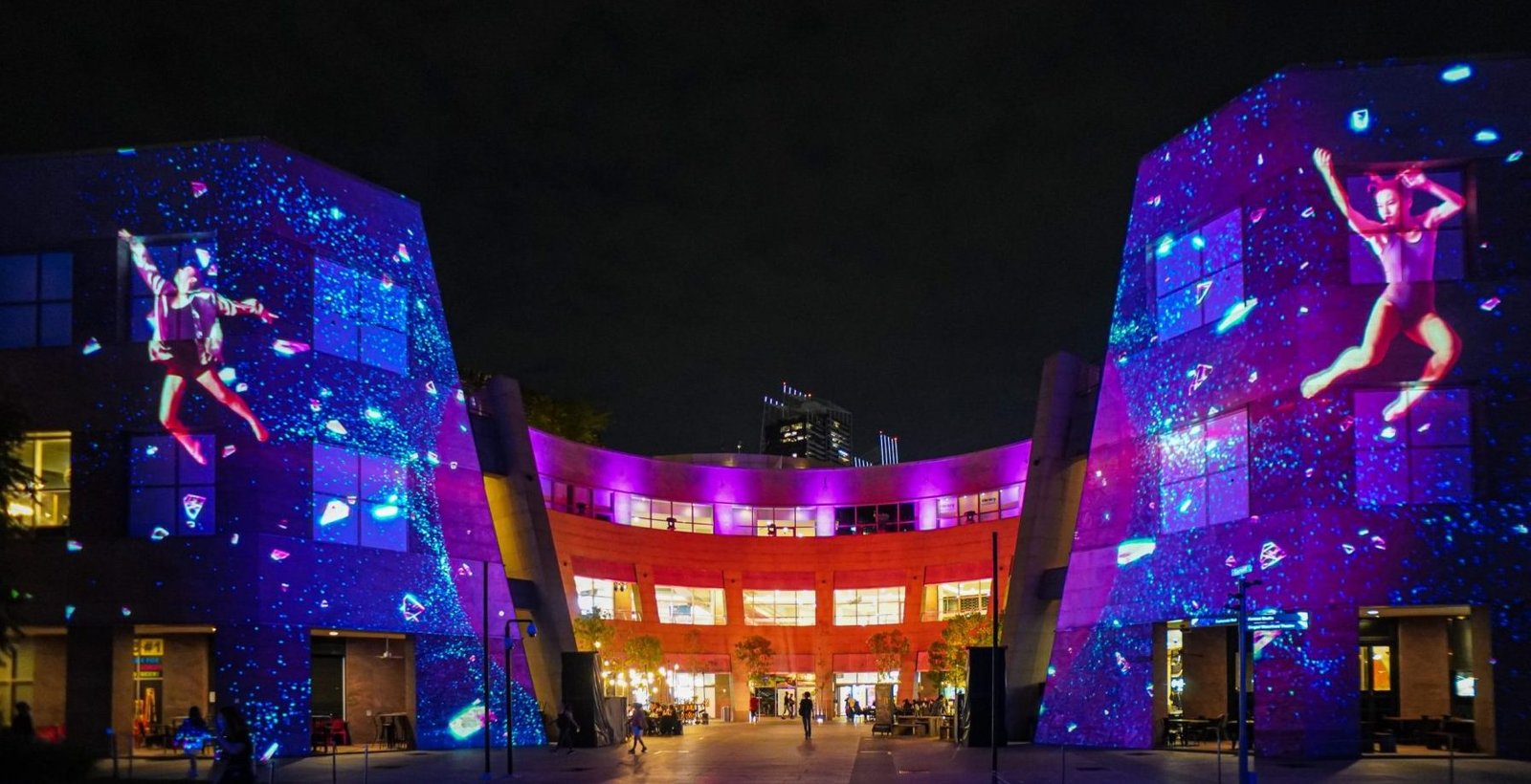 10 Experiential Marketing Campaign Examples You Can’t Miss